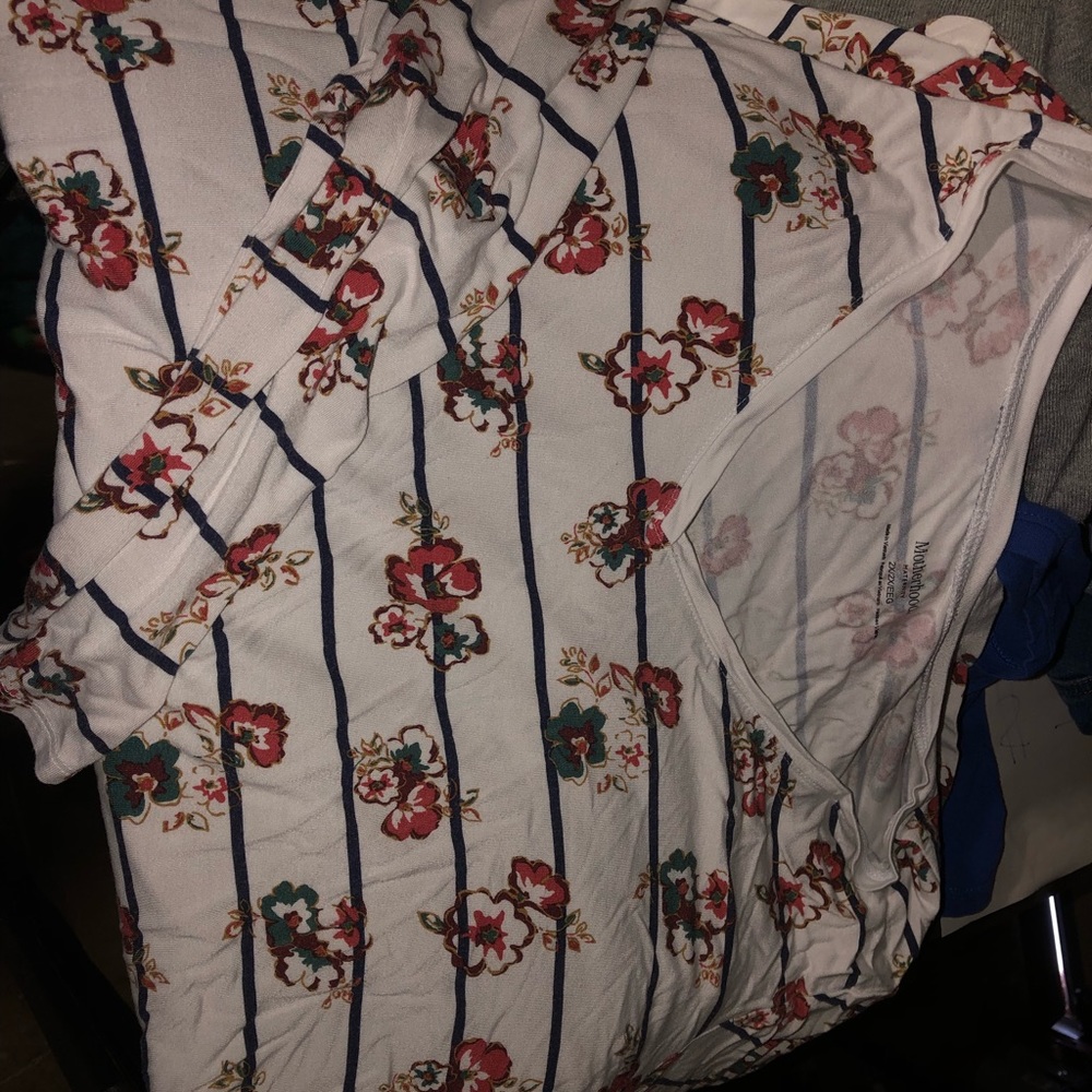 Maternity long sleeved